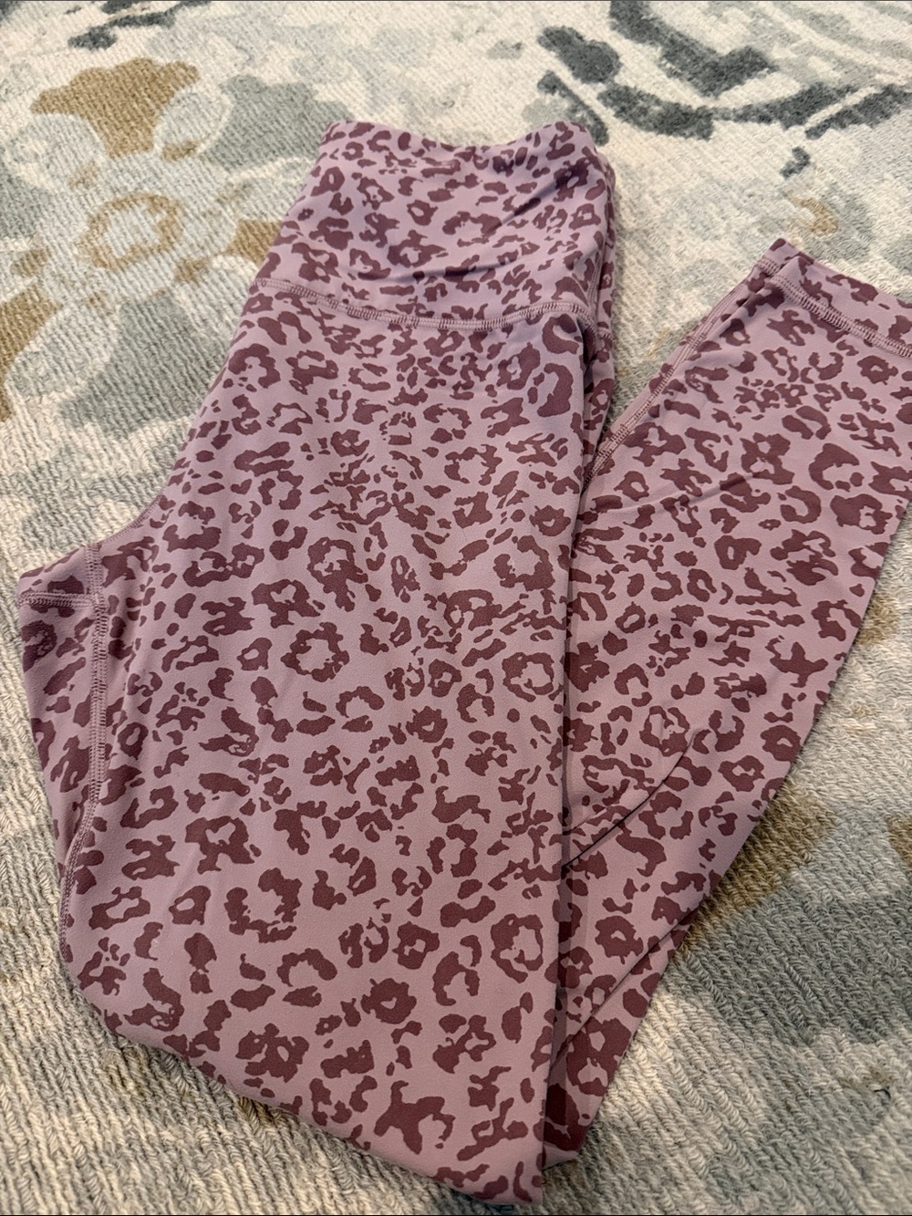 Athleta Mauve Leopard Print Leggings